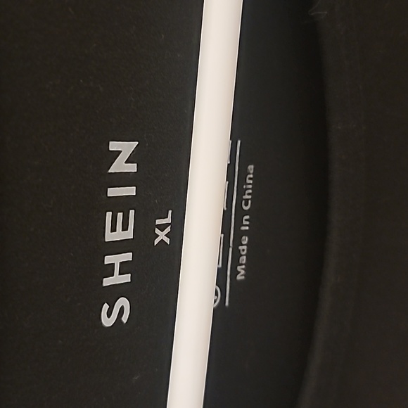 Women and Men's Couples Twinning Halloween shirt set 🎃 - Picture 10 of 16